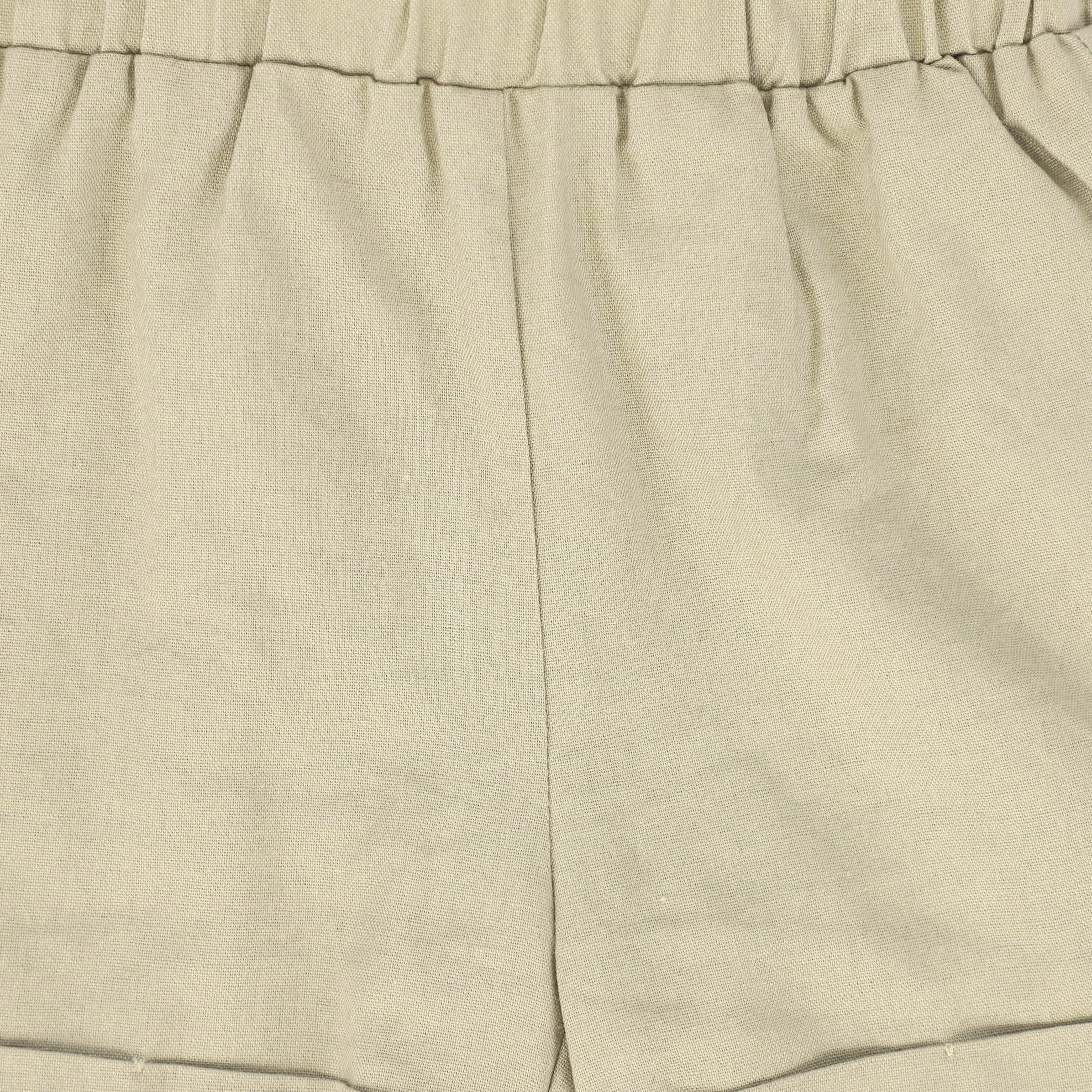 BACE COLLECTION TAN CUFFED LINEN SHORTS - Image 3