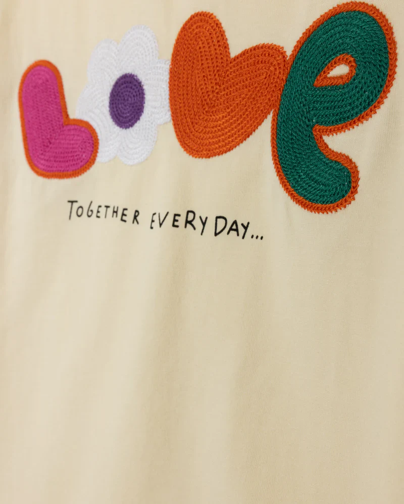 CABANA CREAM SELF FABRIC CENTER DETAIL T-SHIRT - Image 2