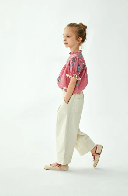 CERA UNA VOLTA DEEP PINK FLORAL LACE TRIM SHIRT - Image 3