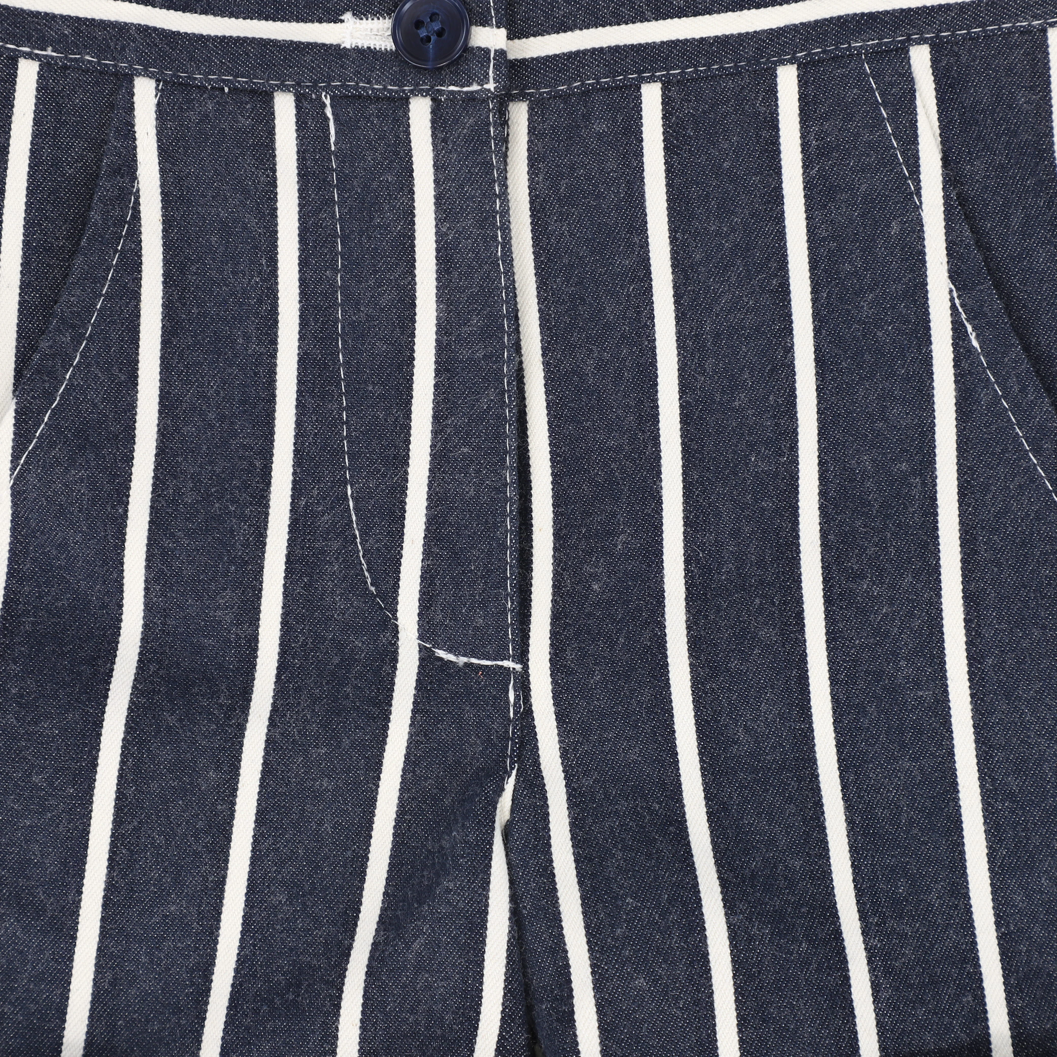 LE BOURDON NAVY STRIPE STITCHED POCKET SHORTS - Image 3