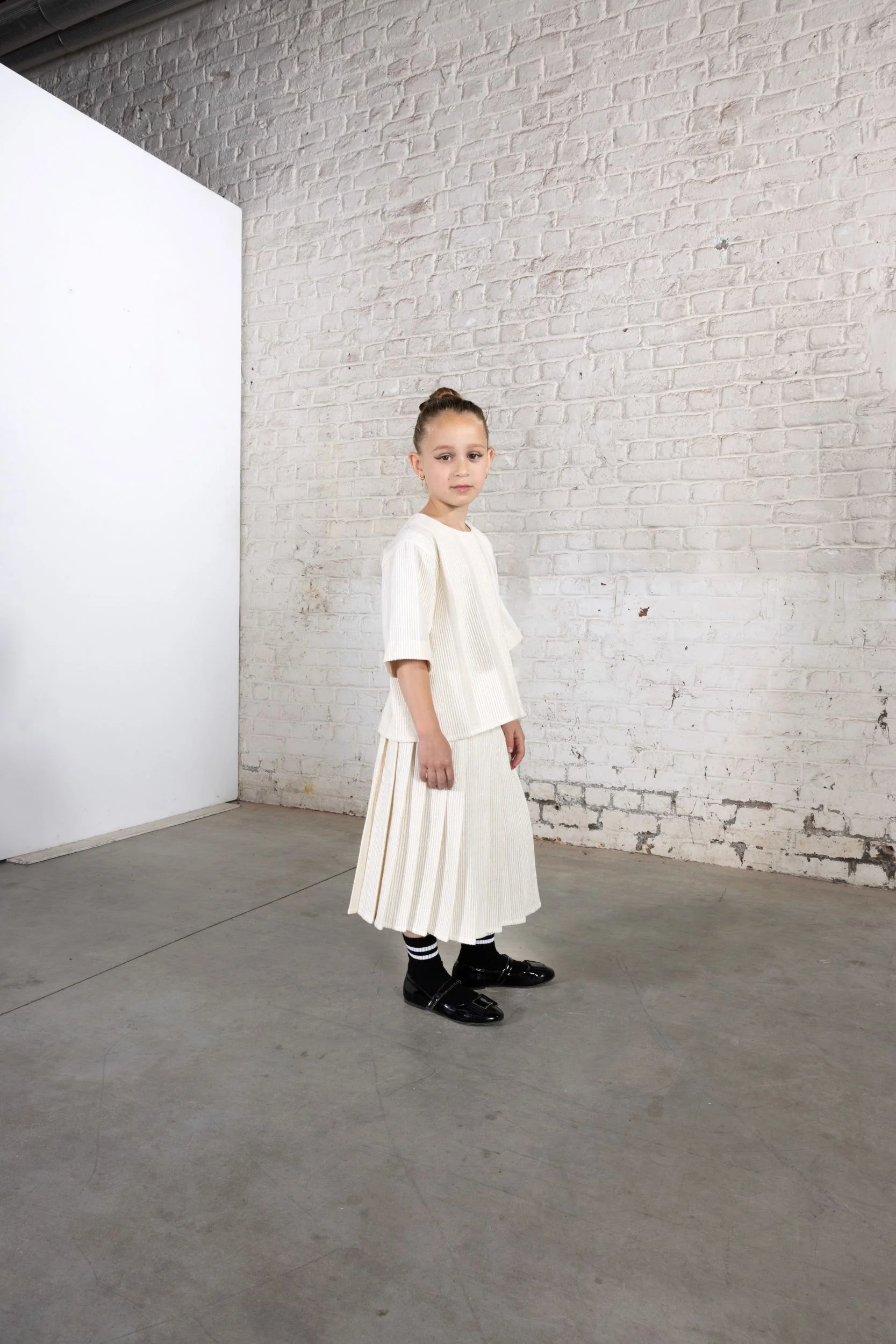 TNTRM WHITE WOVEN PLEAT MIDI SKIRT - Image 2