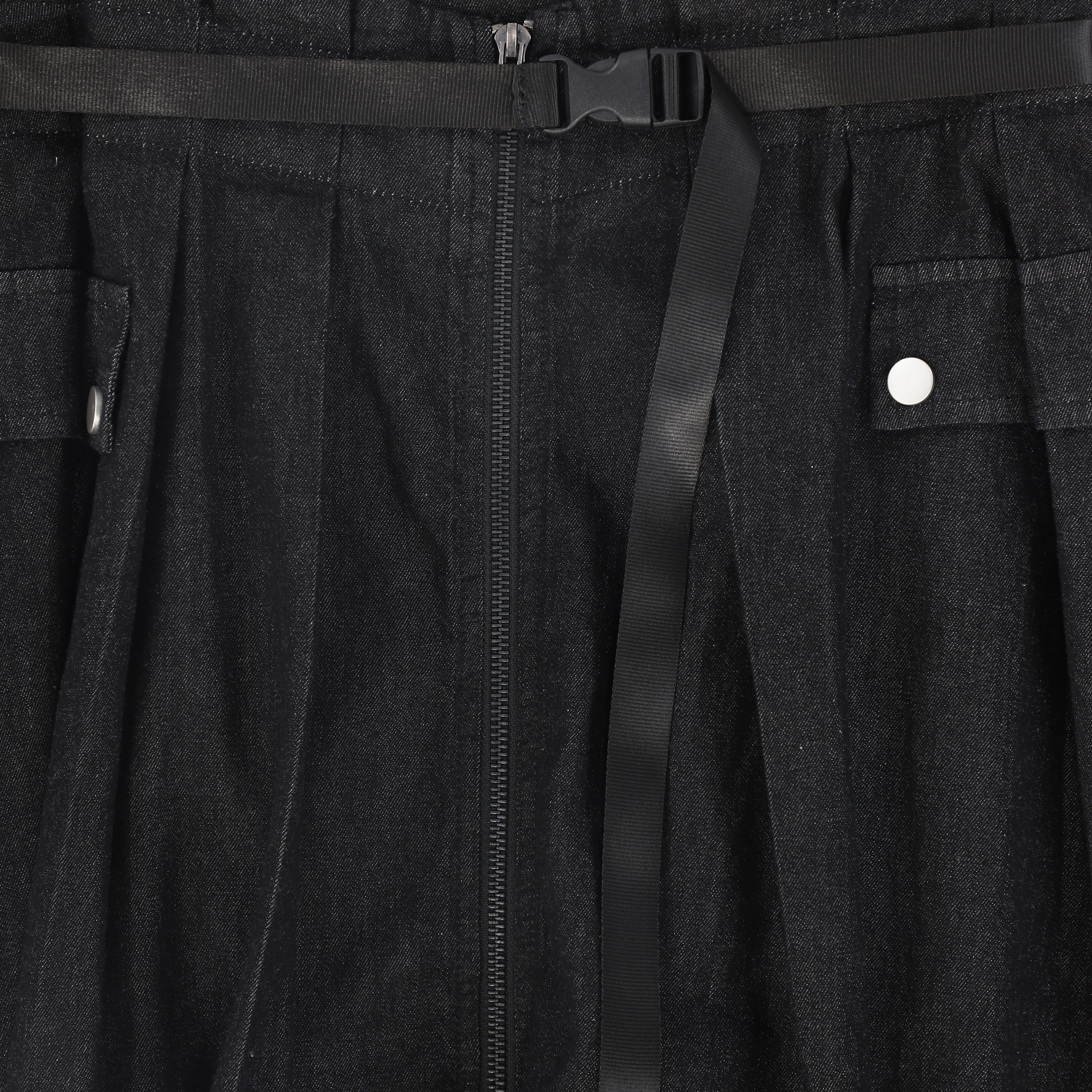 VALENTINA BLACK DENIM CARGO POCKET PLEAT SKIRT - Image 3
